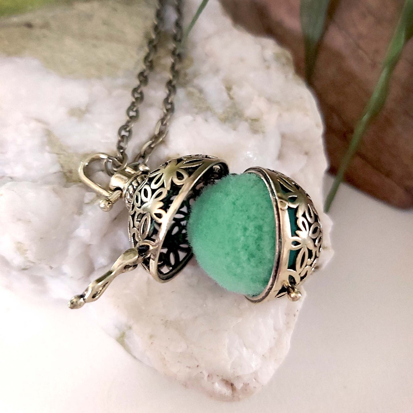 Perfume Lockets - wear your favourite scent